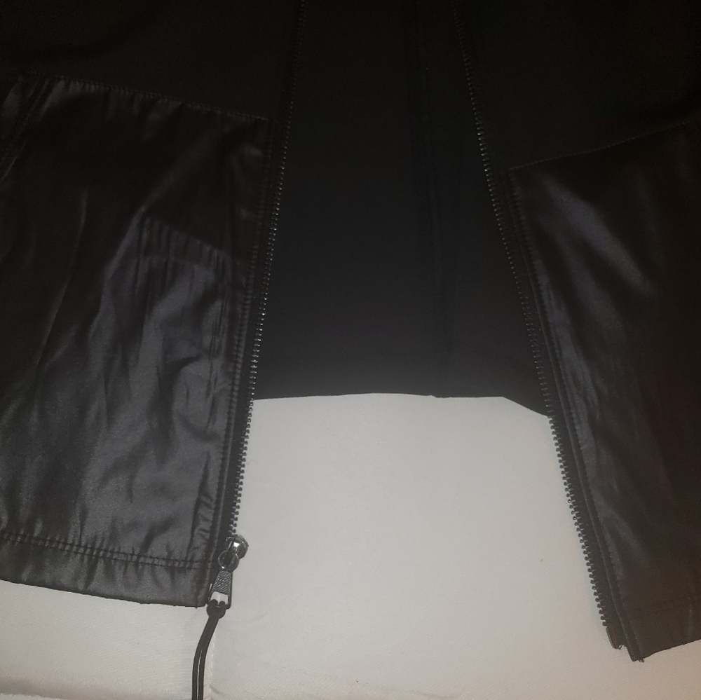 Active jacket - Picture 2 of 10